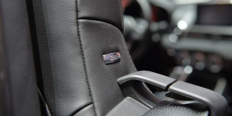 Fiat 124 Spider picado pelo escorpião em Genebra! 28