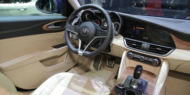 Alfa Romeo revela gama Giulia em Genebra! 50