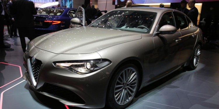 Alfa Romeo revela gama Giulia em Genebra! 14