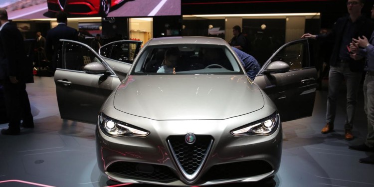Alfa Romeo revela gama Giulia em Genebra! 13