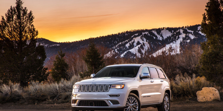 Jeep Grand Cherokee revelado online! 32