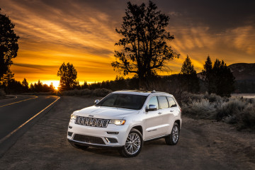 Jeep Grand Cherokee revelado online! 51