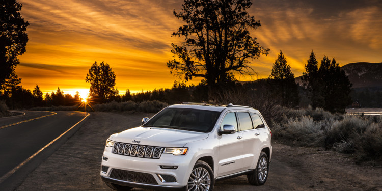 Jeep Grand Cherokee revelado online! 31
