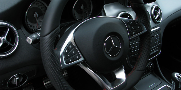 Mercedes CLA 180D AMG Line: Requinte desportivo! 36