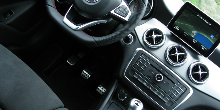 Mercedes CLA 180D AMG Line: Requinte desportivo! 29