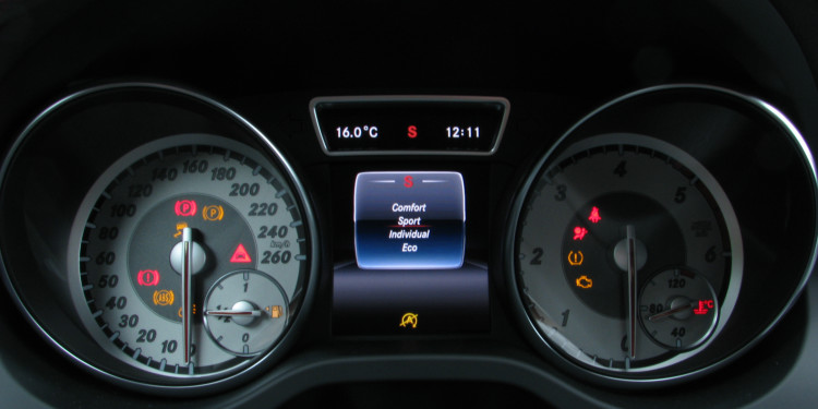 Mercedes CLA 180D AMG Line: Requinte desportivo! 28
