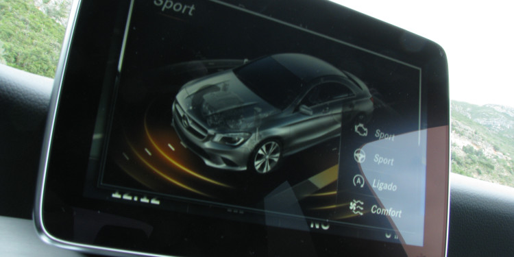 Mercedes CLA 180D AMG Line: Requinte desportivo! 25