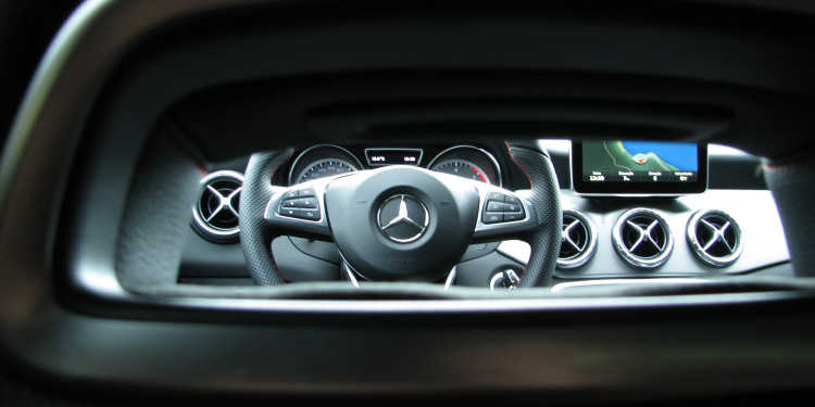Mercedes CLA 180D AMG Line: Requinte desportivo! 17