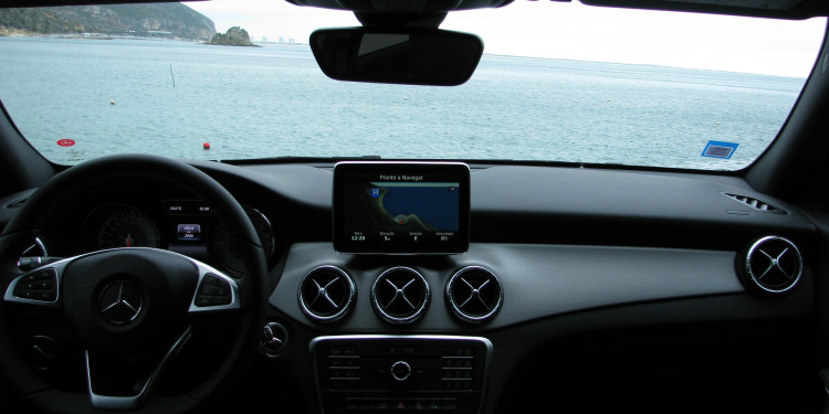 Mercedes CLA 180D AMG Line: Requinte desportivo! 16