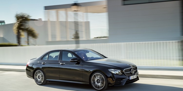 Mercedes E43 AMG 4 Matic revelado com 396cv! 19