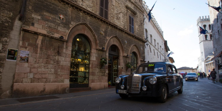 Mercedes patrocina Mille Miglia! 14