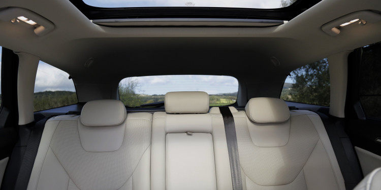 Ford Mondeo 2.0 TDCi SW Titanium: O Lord americano! 49