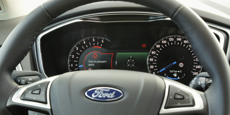 Ford Mondeo 2.0 TDCi SW Titanium: O Lord americano! 40