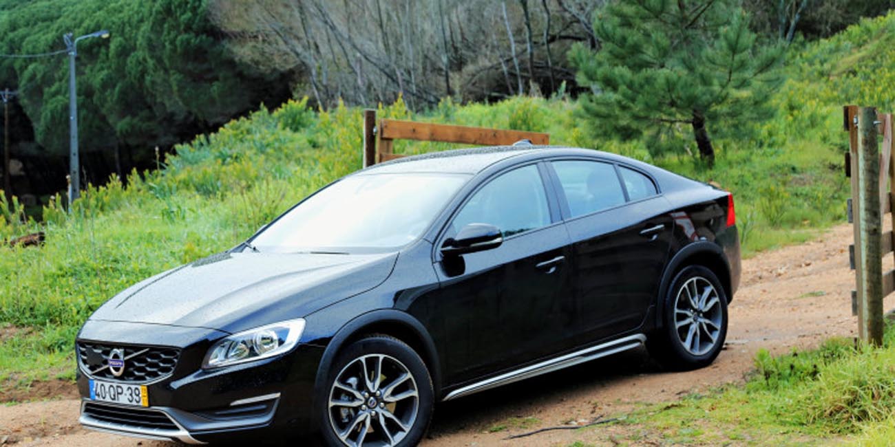 Volvo S60 D4 Cross Country: Um Sedan Aventureiro! 16