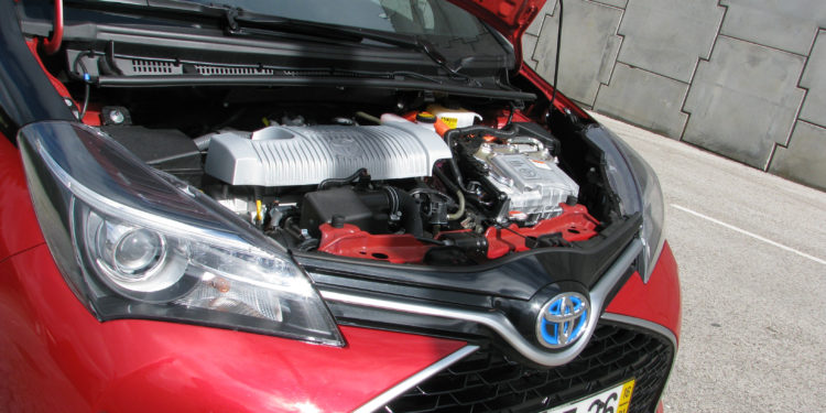 Toyota Yaris Hybrid: Tecnologia amiga do ambiente! 57