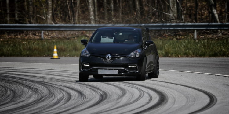 Renault Clio RS16! 24