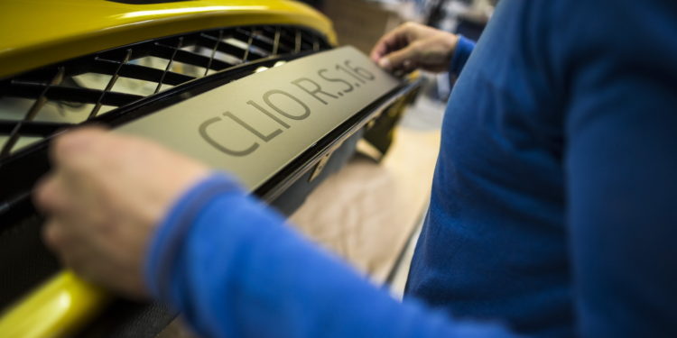 Renault Clio RS16! 18