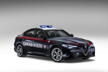Carabinieri recebem Alfa Romeo Giulia QV! 16