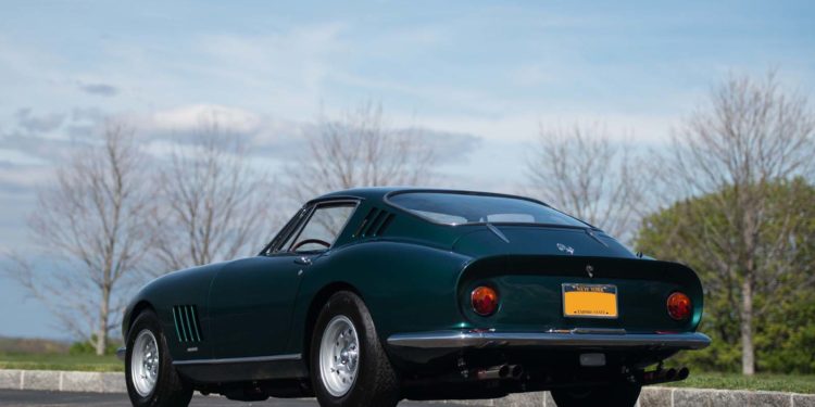 Passados 40 anos um Ferrari 275 GTB/4 vai a leilão! 18