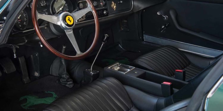 Passados 40 anos um Ferrari 275 GTB/4 vai a leilão! 15