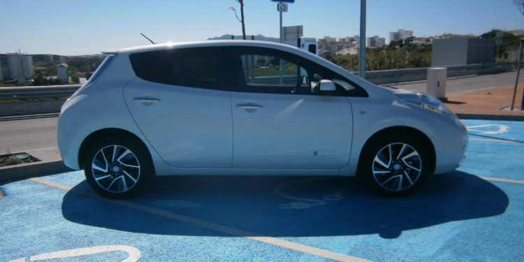 Nissan LEAF: Pura electricidade! 26