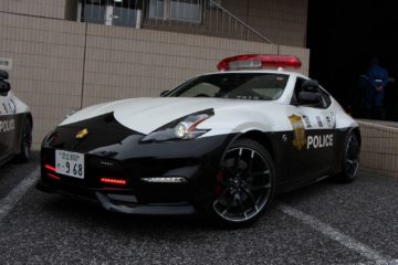 Policia de Tóquio investe em 3 Nissan 370Z Nismo! 18