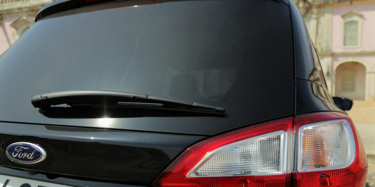 Ford Grand C-MAX 1.5 TDCi: Espaço e dinâmica! 21