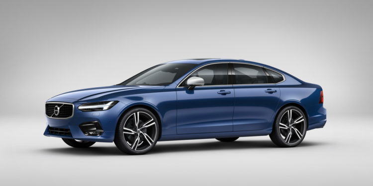 Volvo: Gama "90" veste "R-Design"! 13