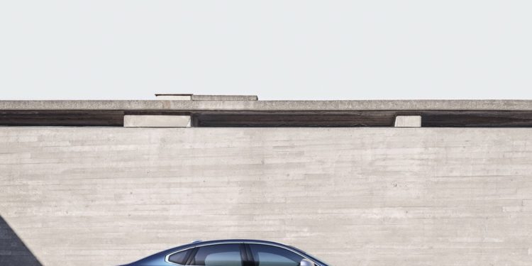 Volvo: Gama "90" veste "R-Design"! 33