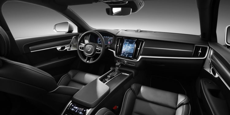 Volvo: Gama "90" veste "R-Design"! 40