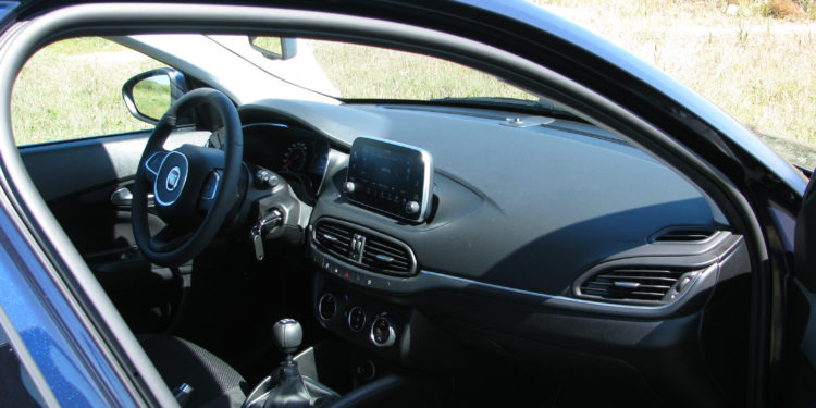 FIAT TIPO 1.6 Mutijet HB: O valor do dinheiro! 53