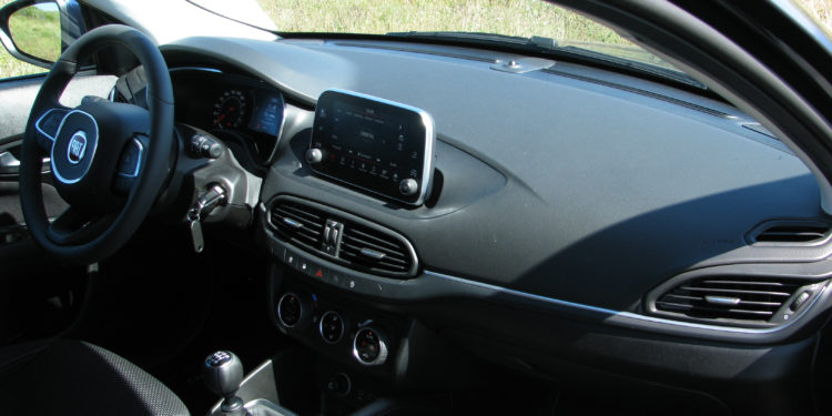 FIAT TIPO 1.6 Mutijet HB: O valor do dinheiro! 54