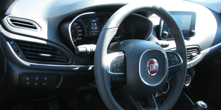 FIAT TIPO 1.6 Mutijet HB: O valor do dinheiro! 37