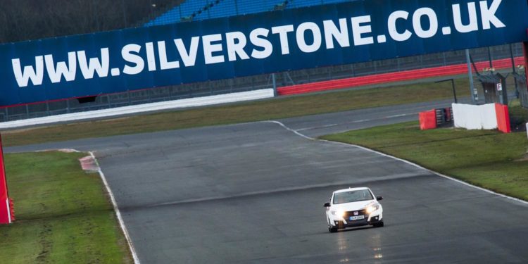 Honda Civic Type-R: 5 circuitos 5 recordes! 31