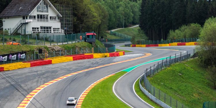 Honda Civic Type-R: 5 circuitos 5 recordes! 26