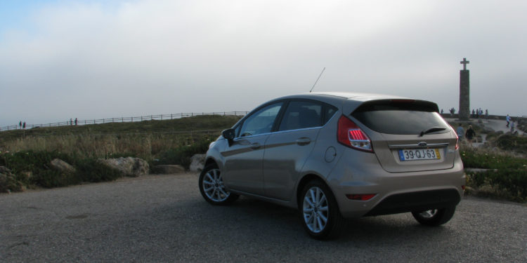 Ford Fiesta 1.5 TDCI: Velhos são os trapos! 50