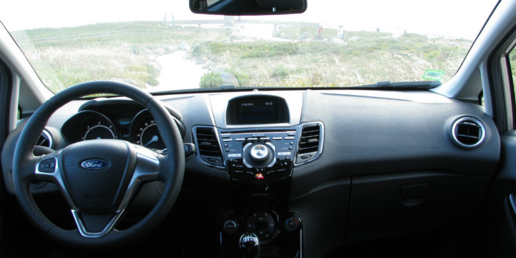 Ford Fiesta 1.5 TDCI: Velhos são os trapos! 30