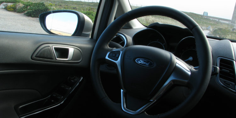 Ford Fiesta 1.5 TDCI: Velhos são os trapos! 27