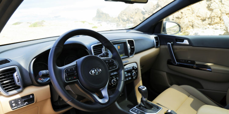 KIA SPORTAGE 1.7 CRDI TX: Um SUV de referência! 76