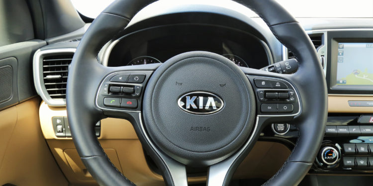 KIA SPORTAGE 1.7 CRDI TX: Um SUV de referência! 66