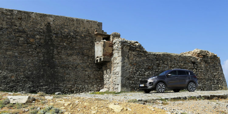 KIA SPORTAGE 1.7 CRDI TX: Um SUV de referência! 48