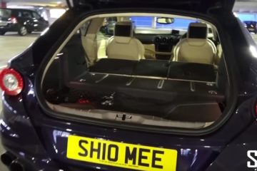 Quem disse que não se pode ir ao IKEA de Ferrari? 13