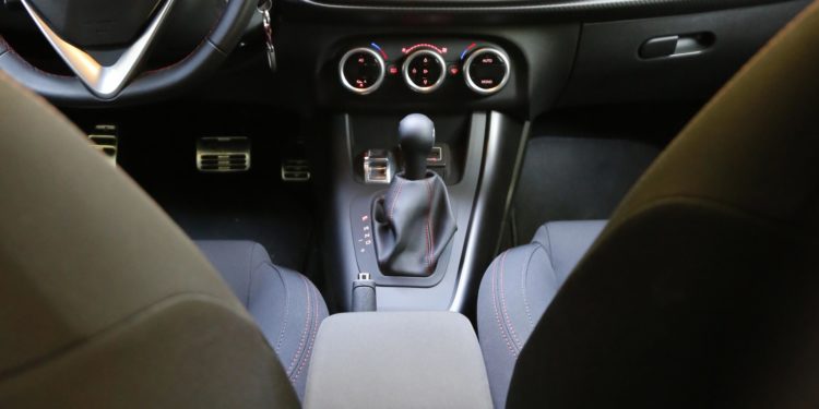 Alfa Romeo Giulietta: Raça italiana! 22