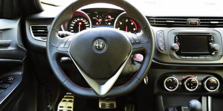 Alfa Romeo Giulietta: Raça italiana! 21