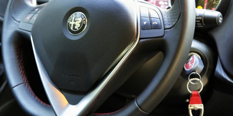 Alfa Romeo Giulietta: Raça italiana! 18