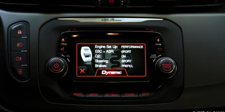 Alfa Romeo Giulietta: Raça italiana! 15