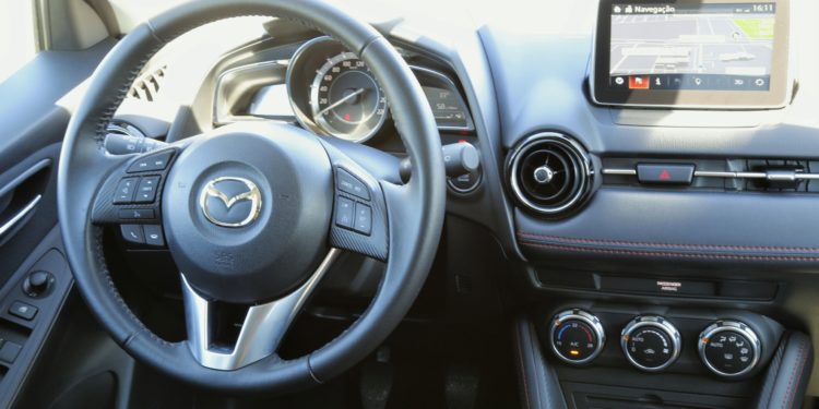 Mazda 2 1.5 SKYACTIV-D: Utilitário de referência! 13