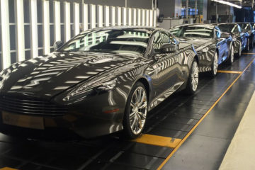 Ultimos Aston Martin DB9 saem da linha de montagem! 14