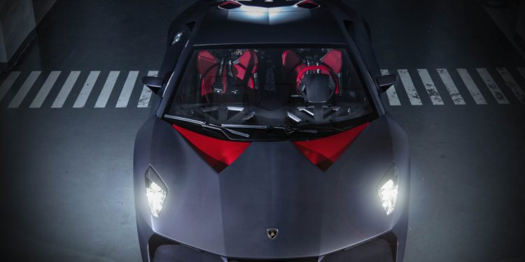 Lamborghini aumenta o uso de carbono! 15