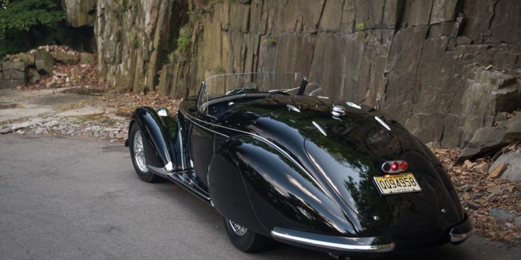 Alfa Romeo 8C Spider de 1938 vendido por 26 milhões! 23